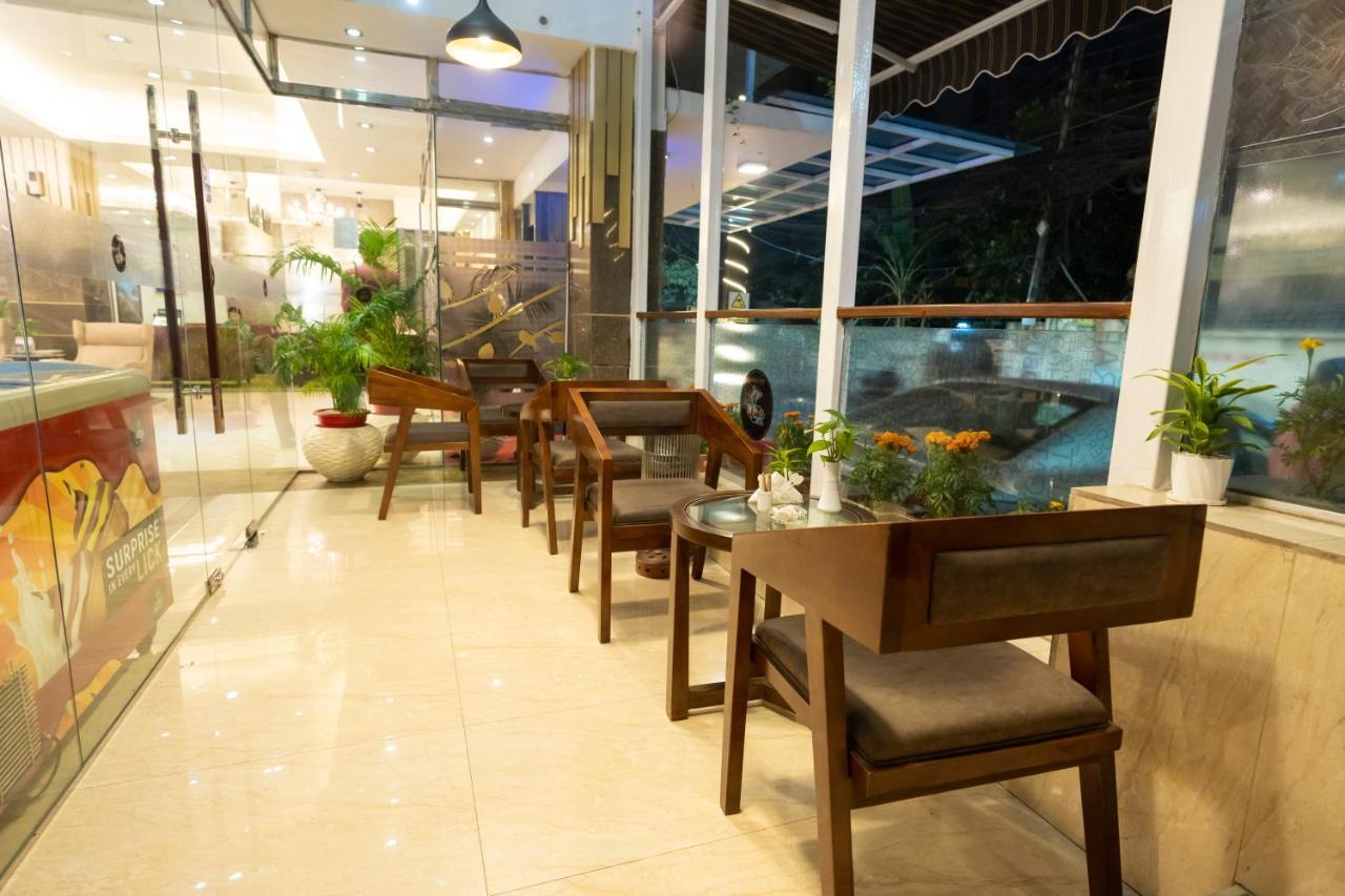 Hotel Bengal Canary Park Дакка Экстерьер фото